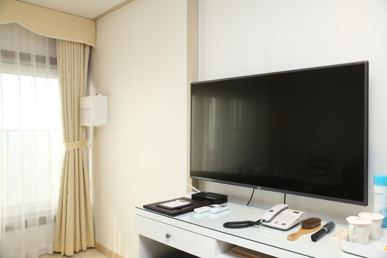 Daebudo Tourist Hotel Ansan Exteriör bild